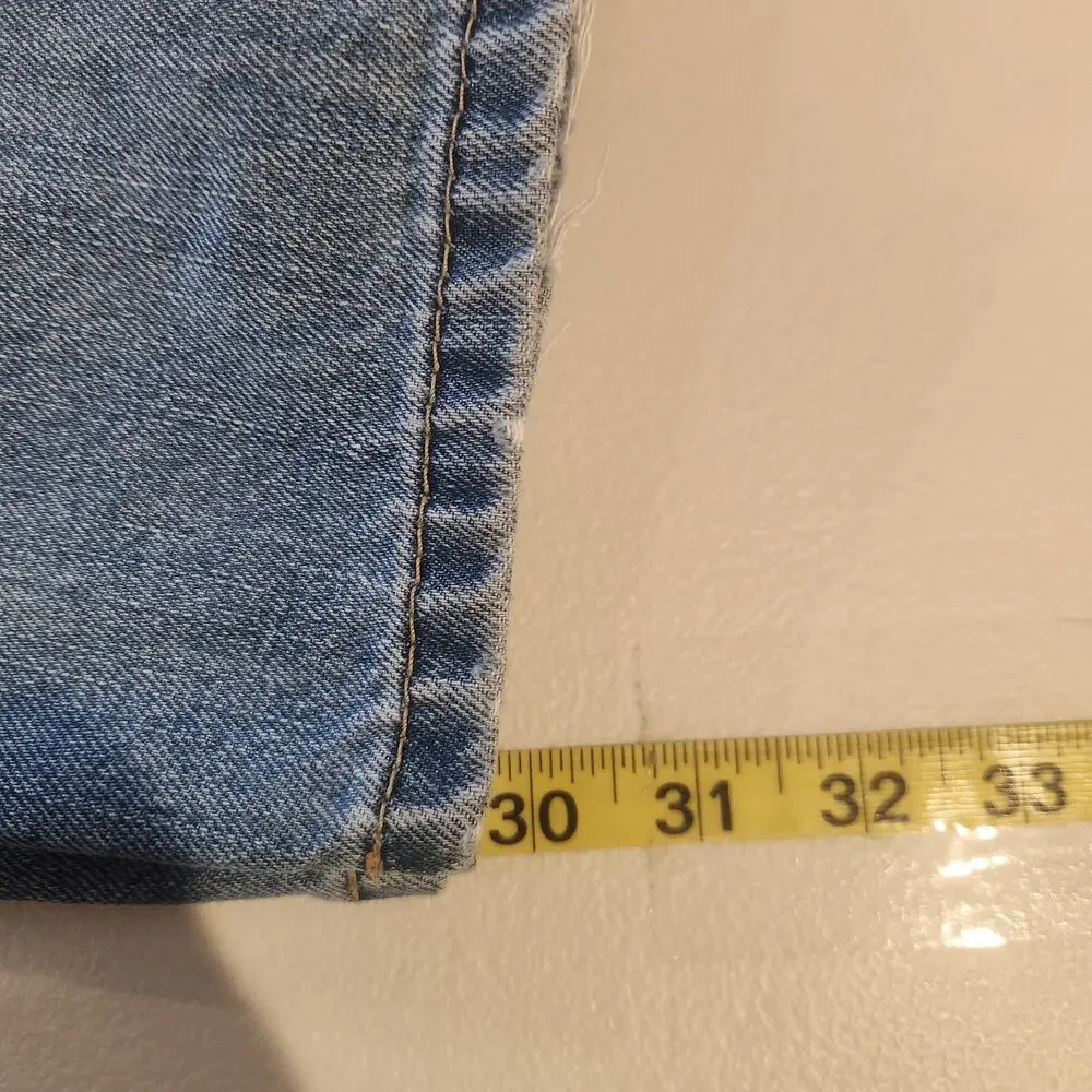 Levi's Mens 505 Medium Wash Straight Leg Jeans Size 38x30 Casual Minimalist